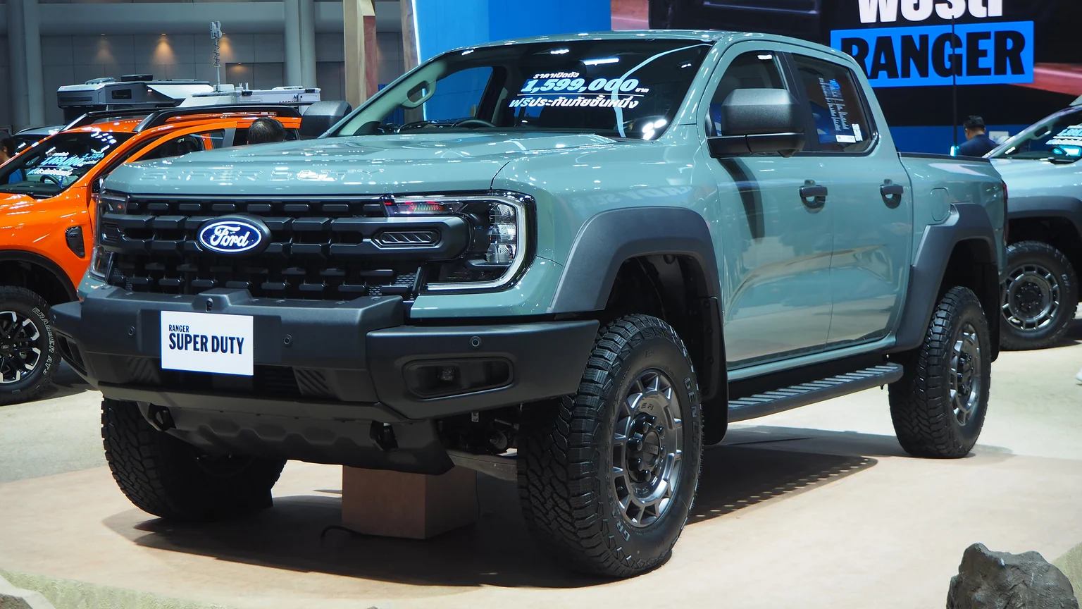 2026 Ford Ranger Super Duty Double-Cab 3.0L V6 4WD.jpg