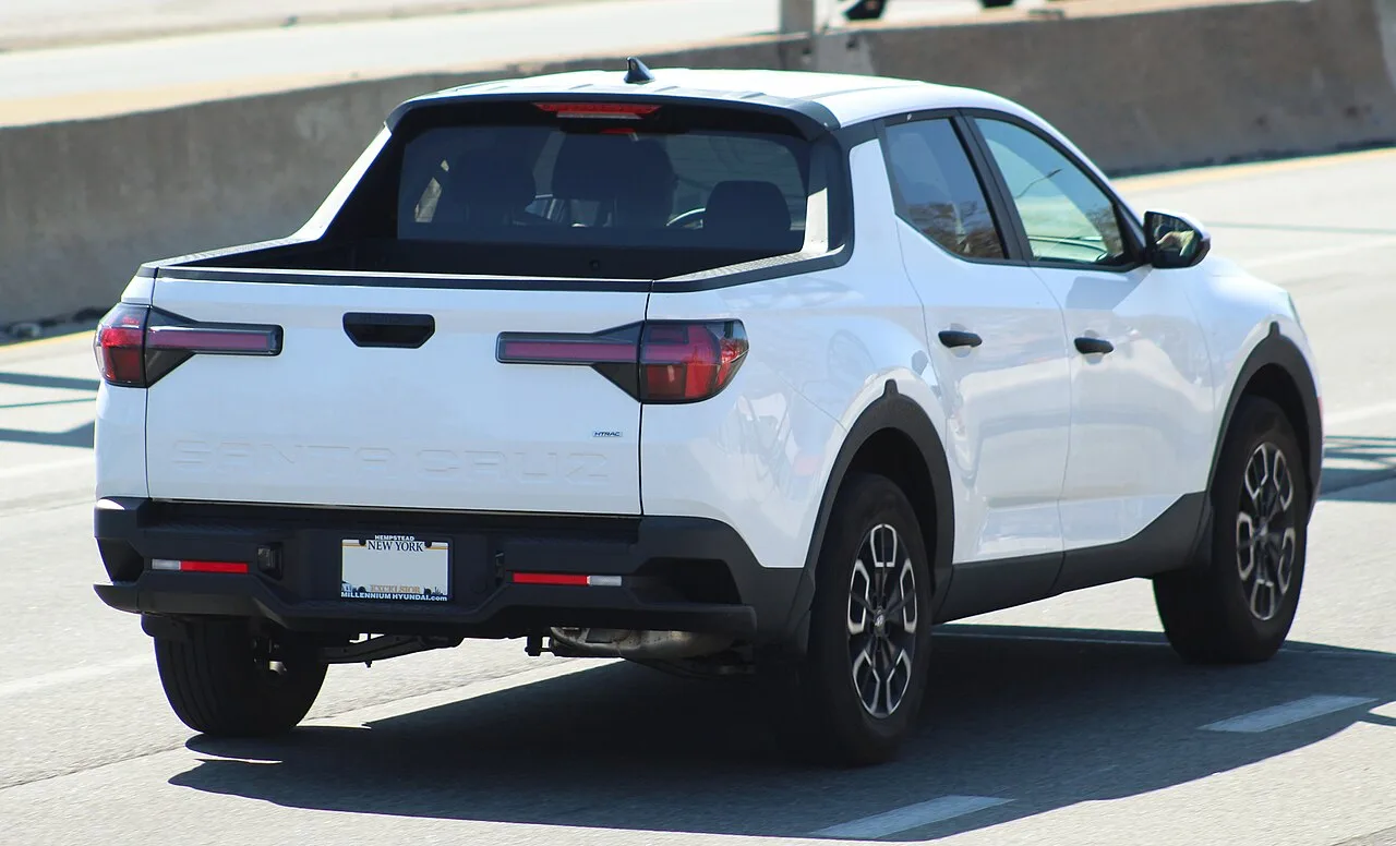 2022 Hyundai Santa Cruz SEL pickup viewed from the rear and side